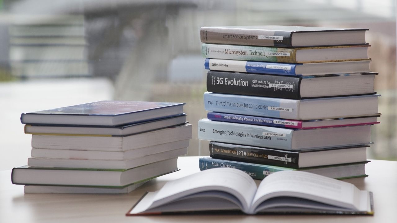Tips Memilih Penerbit Buku Online yang Tepat