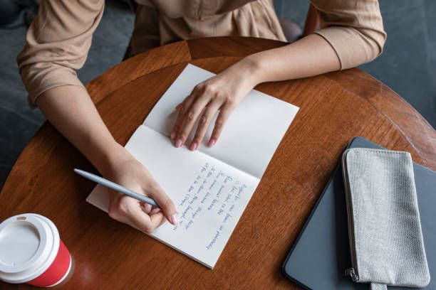 10 Tips Menulis Puisi untuk Menciptakan Puisi yang Menarik