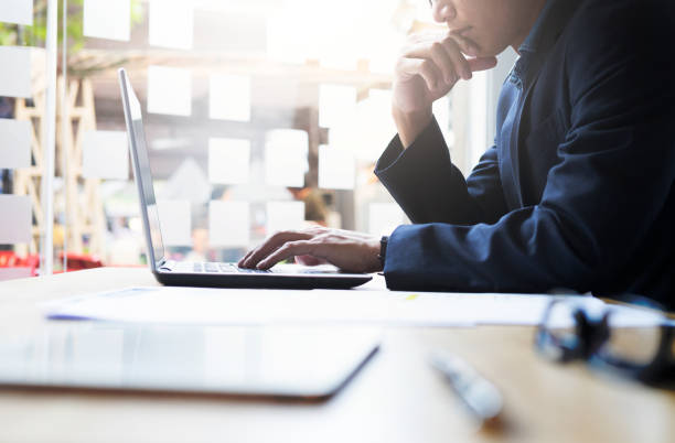 Jasa Editing Buku: Manfaat, Jenis, dan Tips Memilih