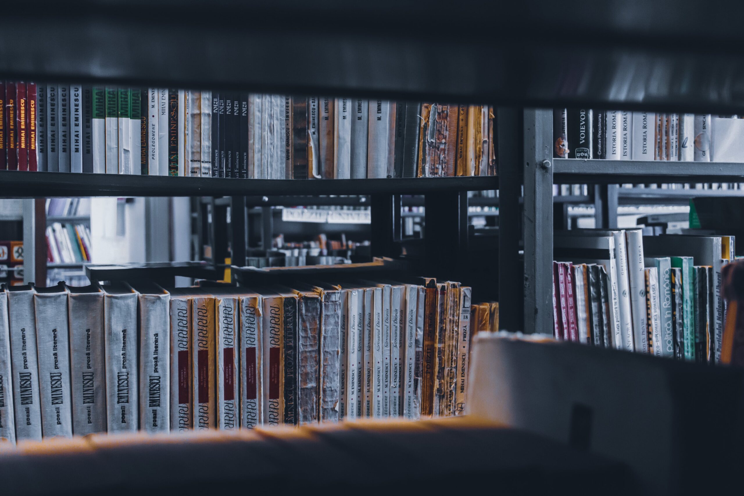 Langkah Demi Langkah Menjadi Editor Buku Online