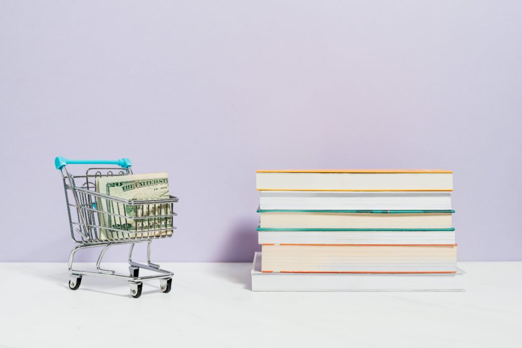 Membahas Pentingnya Royalti Bagi Penulis Buku Akademik