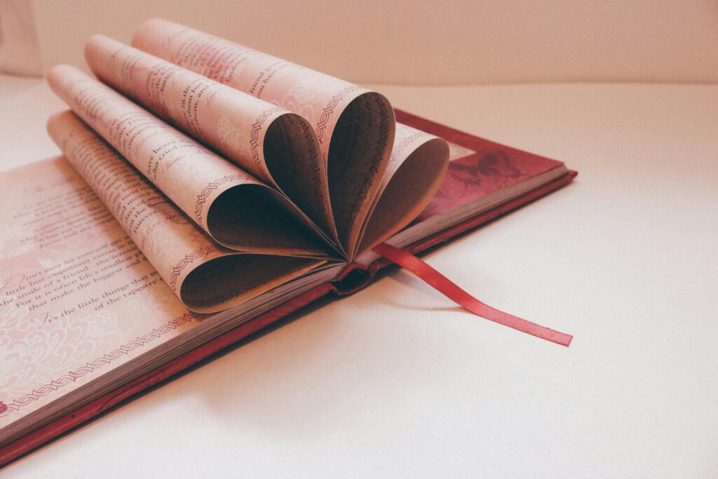 tren desain sampul buku