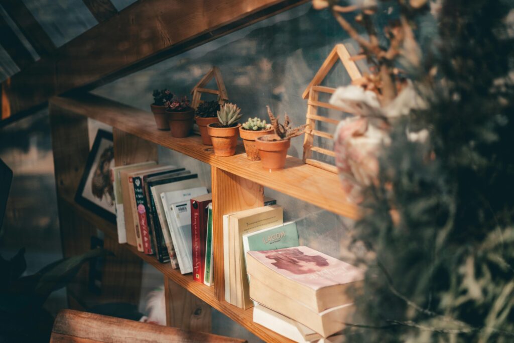 Penerbit buku indie terbaik
