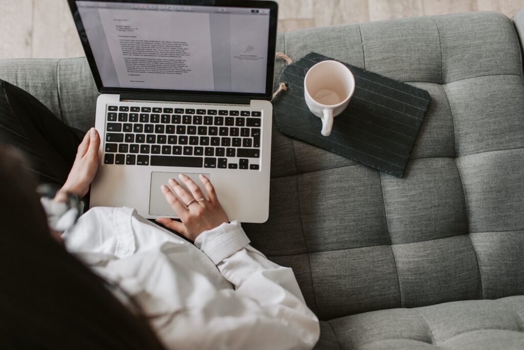 Keahlian Penulisan, Kursus Online
