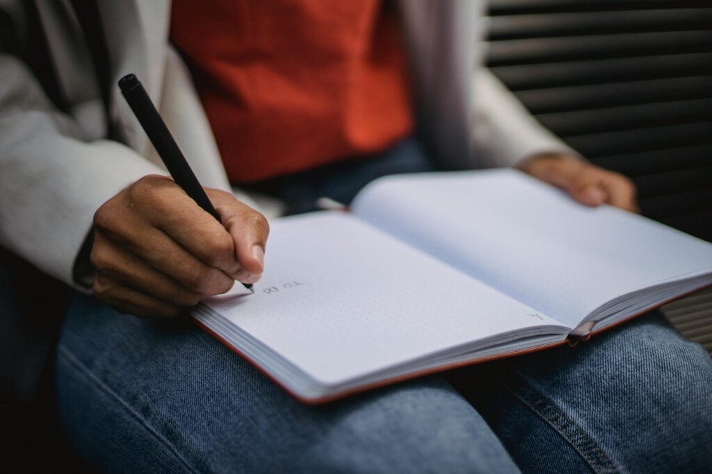 Strategi penulisan buku sejarah yang efektif